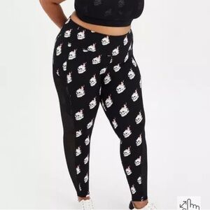 Performance Core Mesh Side Inset flaming Skull Active Legging
